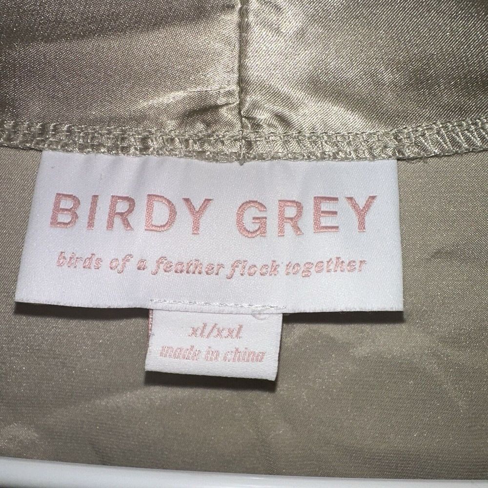 Birdy‎ Grey Claudine Lace Robe Shiny Satin Neutral Champagne Size XL/XXL - Picture 7 of 13